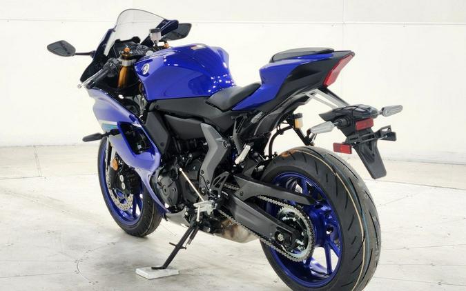 2025 Yamaha YZF-R7