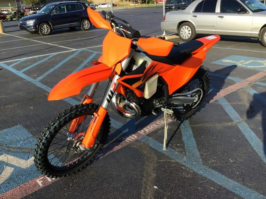 2026 KTM 250 XC