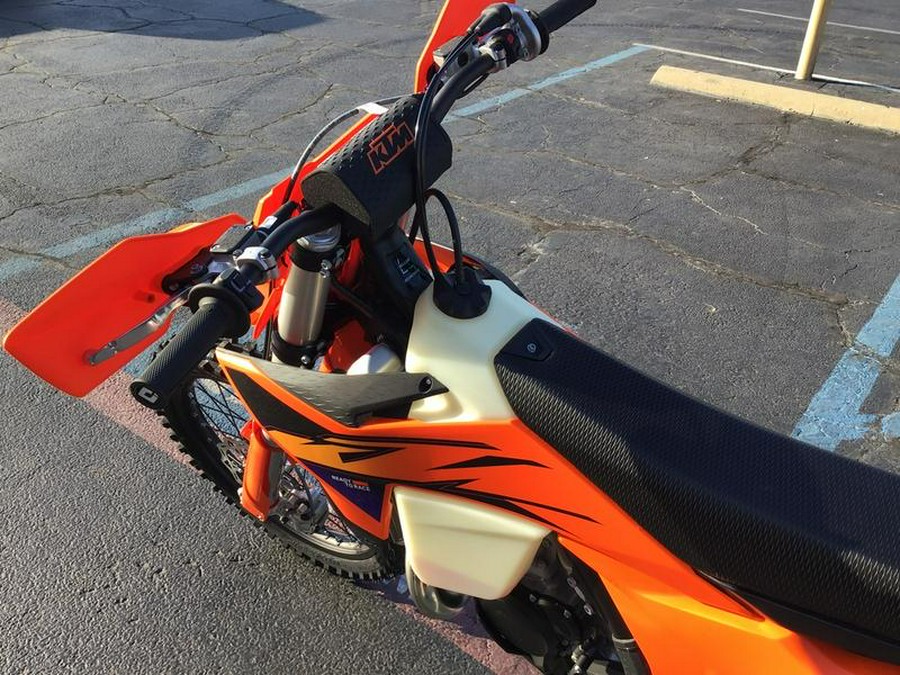 2026 KTM 250 XC
