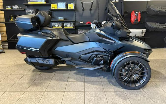 2026 Can-Am® Spyder RT Limited Dark