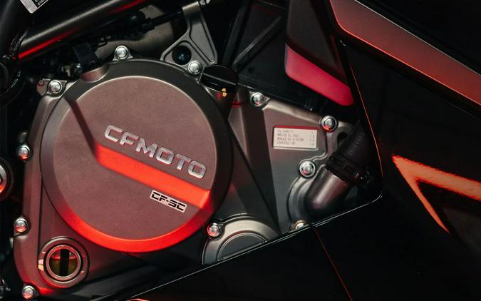 2025 CFMOTO SS 300