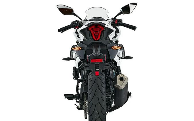 2025 CFMOTO SS 300