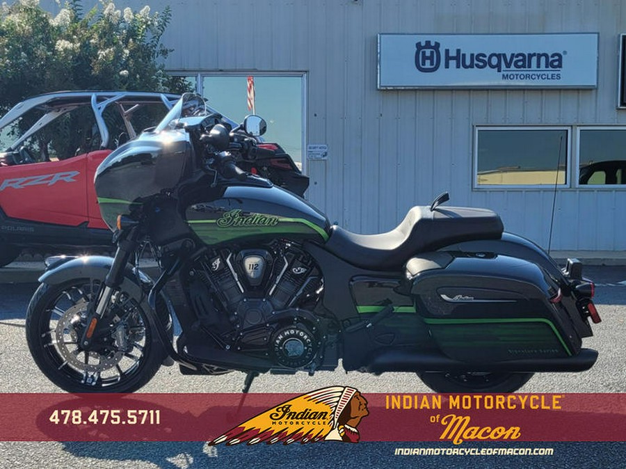 2026 Indian Motorcycle® Chieftain PowerPlus Dark Horse Signature Series Abyss Metallic / Cypher Gr
