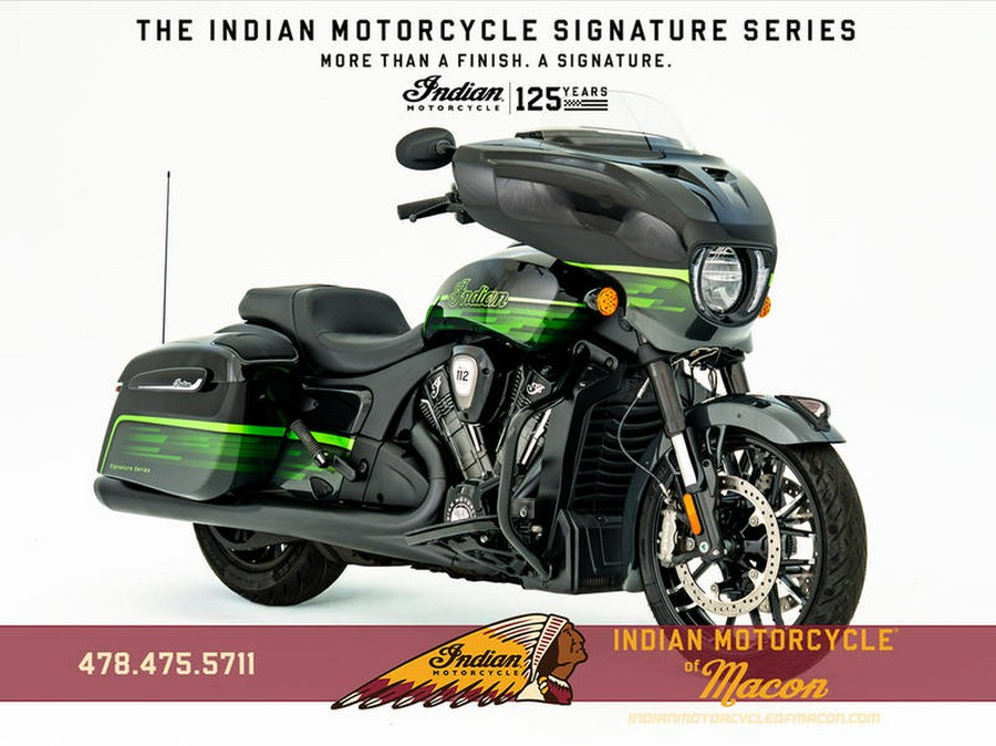 2026 Indian Motorcycle® Chieftain PowerPlus Dark Horse Signature Series Abyss Metallic / Cypher Gr