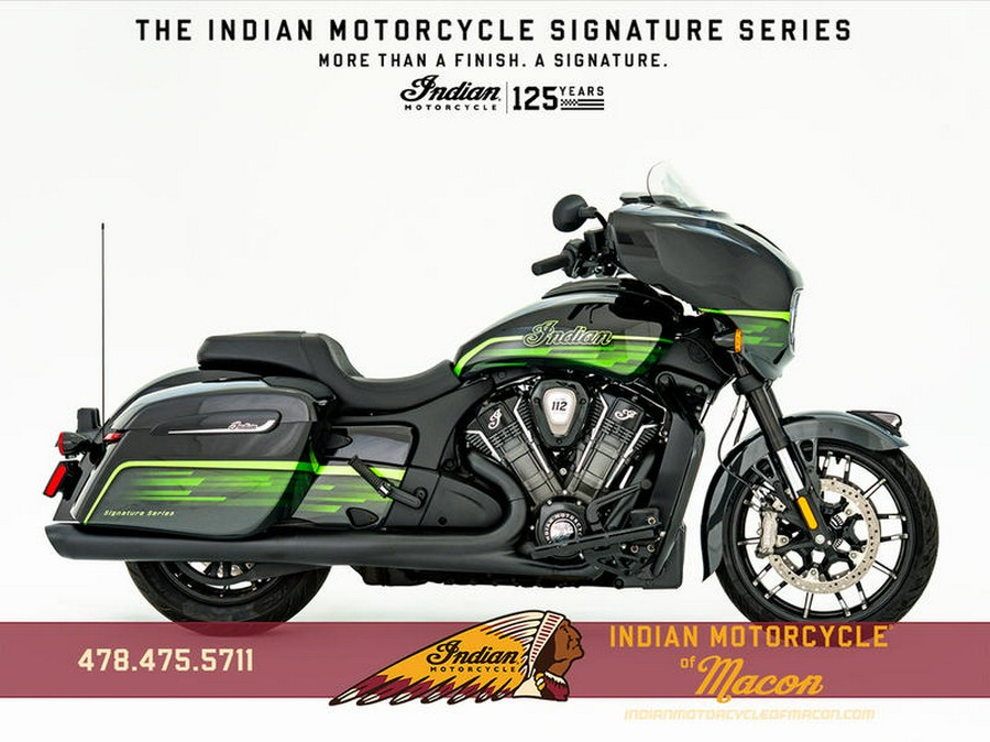2026 Indian Motorcycle® Chieftain PowerPlus Dark Horse Signature Series Abyss Metallic / Cypher Gr