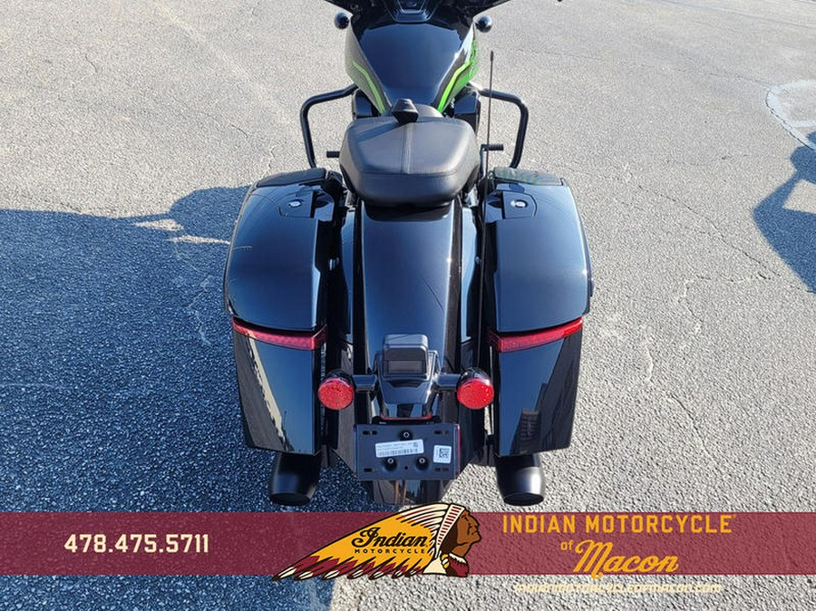 2026 Indian Motorcycle® Chieftain PowerPlus Dark Horse Signature Series Abyss Metallic / Cypher Gr