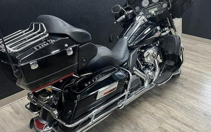 2010 Harley-Davidson® FLHTC - Electra Glide® Classic