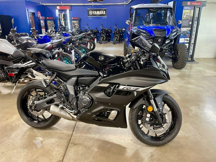 2024 Yamaha YZF-R7