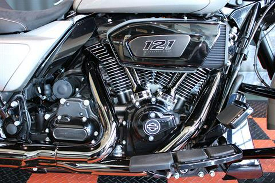 2023 Harley-Davidson CVO™ Street Glide®