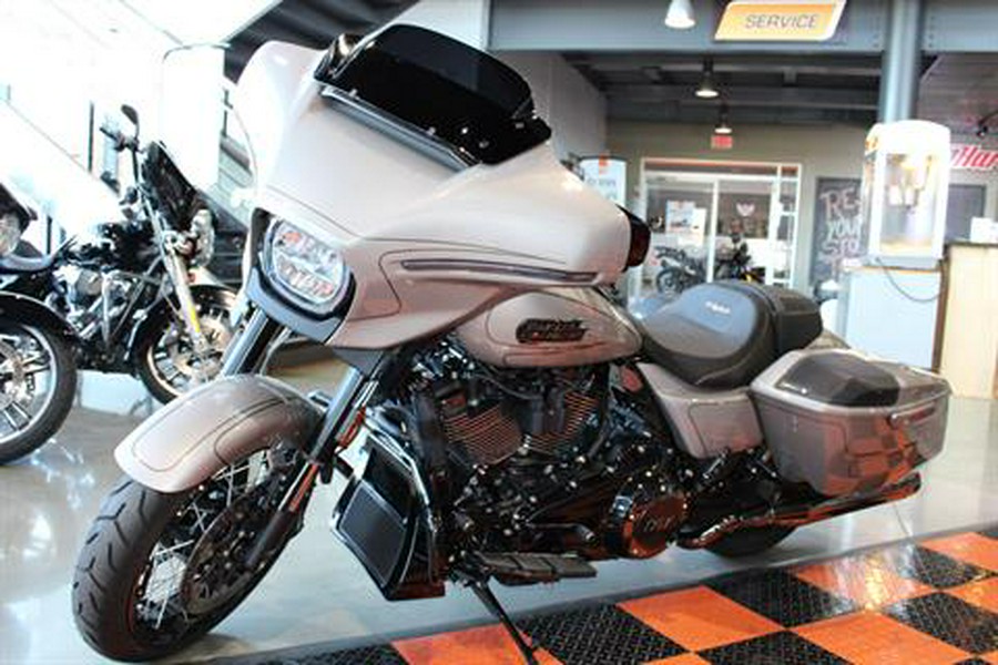 2023 Harley-Davidson CVO™ Street Glide®