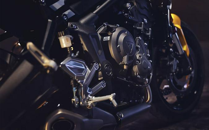 2025 Triumph Trident 660