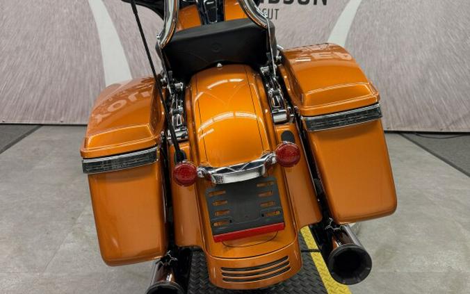 2014 FLHXS Street Glide® Special