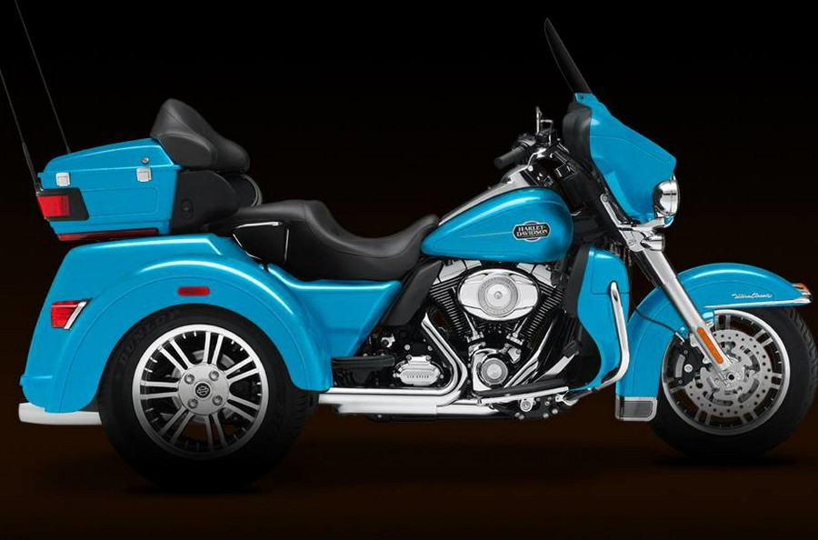 2011 Harley-Davidson® TRIKE TRI GLIDE ULTRA CLASSIC 103" - COOL BLUE PEARL