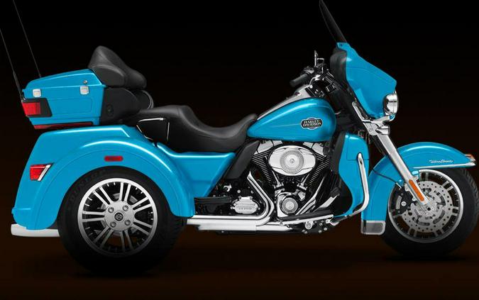 2011 Harley-Davidson® TRIKE TRI GLIDE ULTRA CLASSIC 103" - COOL BLUE PEARL