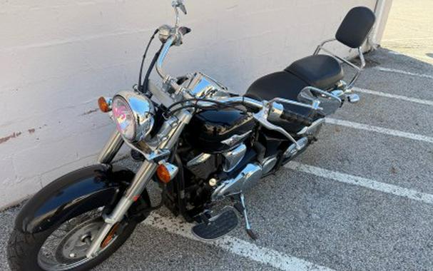 2006 Kawasaki Vulcan® 900 Classic