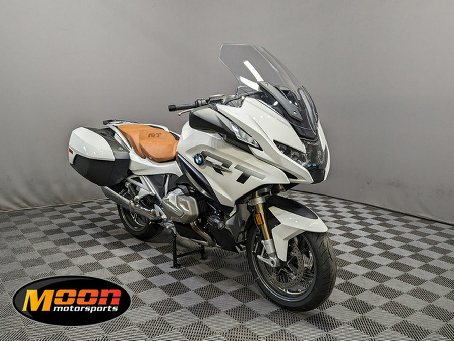 2024 BMW R 1250 RT Alpine White 3