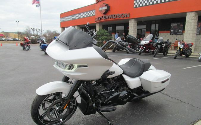 2024 Harley-Davidson® FLTRX - Road Glide®