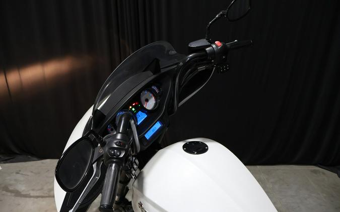 2014 Cross Country® - Victory Motorcycles