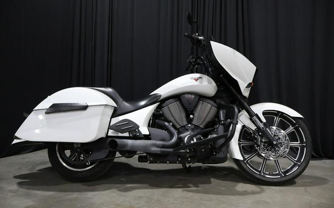 2014 Cross Country® - Victory Motorcycles