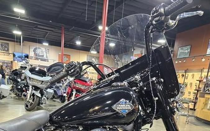 2025 Harley-Davidson® FLHC - Heritage Classic