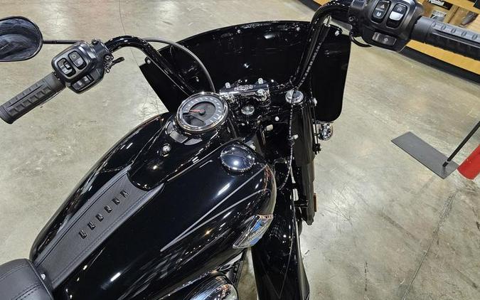 2025 Harley-Davidson® FLHC - Heritage Classic