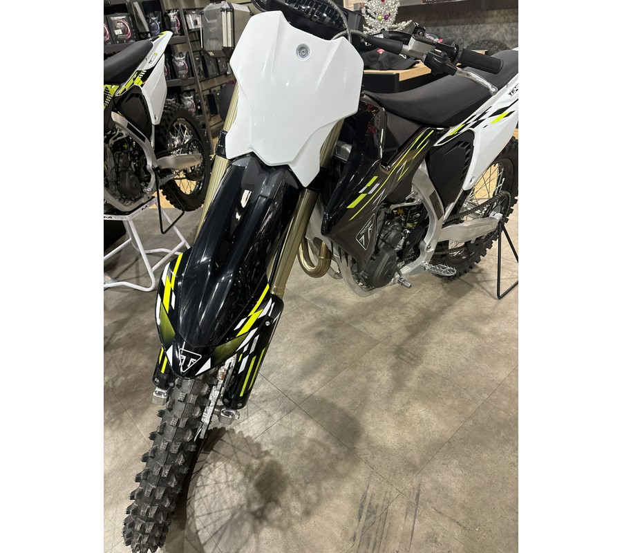 2026 Triumph TF 450-X