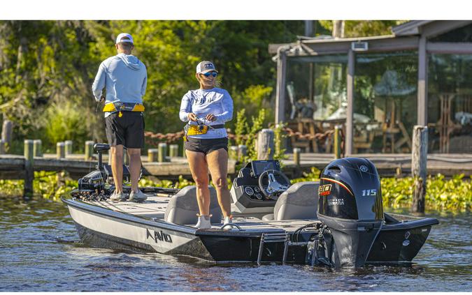 0 Yamaha VF115 In-Line 4 V MAX SHO 25 in.