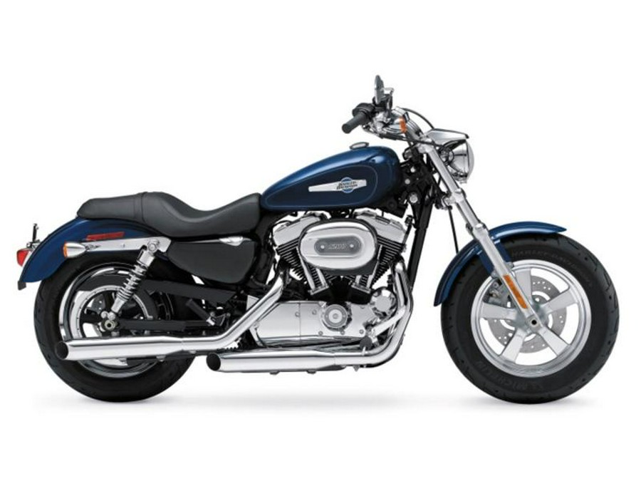 2012 Harley-Davidson® XL1200C - Sportster® 1200 Custom