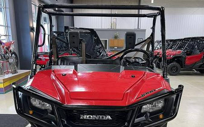 2018 Honda® Pioneer 1000 EPS