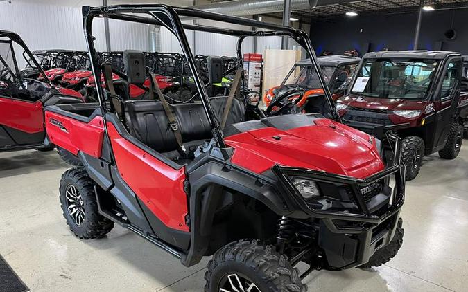 2018 Honda® Pioneer 1000 EPS