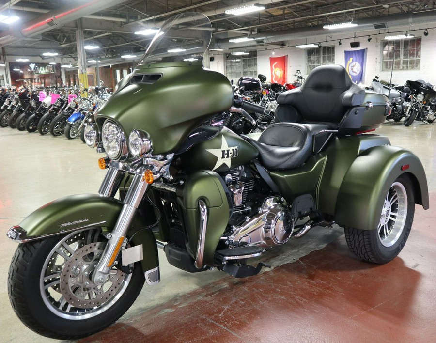 2022 Harley-Davidson Tri Glide Ultra (G.I. Enthusiast Collection)
