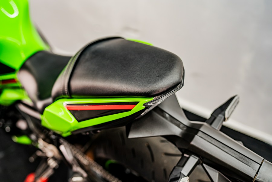 2023 Kawasaki Ninja 650 ABS KRT Edition