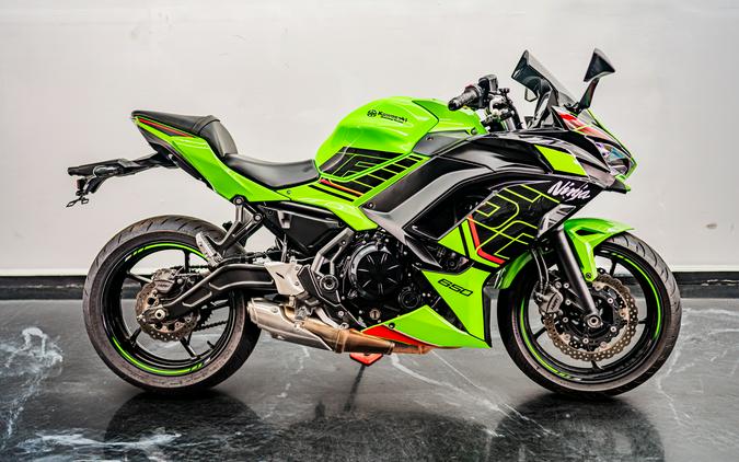 2023 Kawasaki Ninja 650 ABS KRT Edition