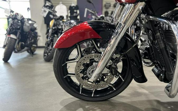 2020 Indian Motorcycle® Chieftain® Elite Thunder Black Vivid Crystal/Wildfire Red Candy