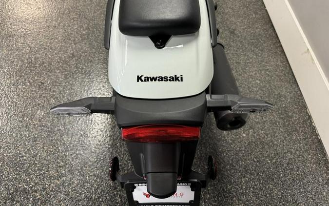 2024 Kawasaki Eliminator® Pearl Robotic White