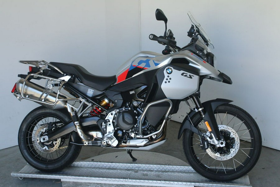 2024 BMW F 900 GS Adventure