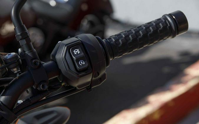 2024 Indian FTR Indy Red/Black