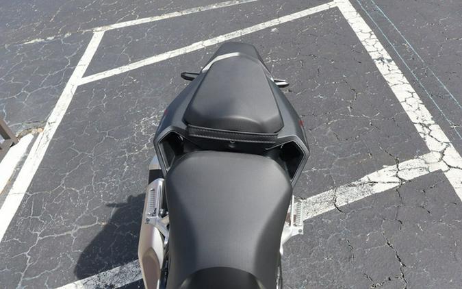 2025 Honda CB750 Hornet