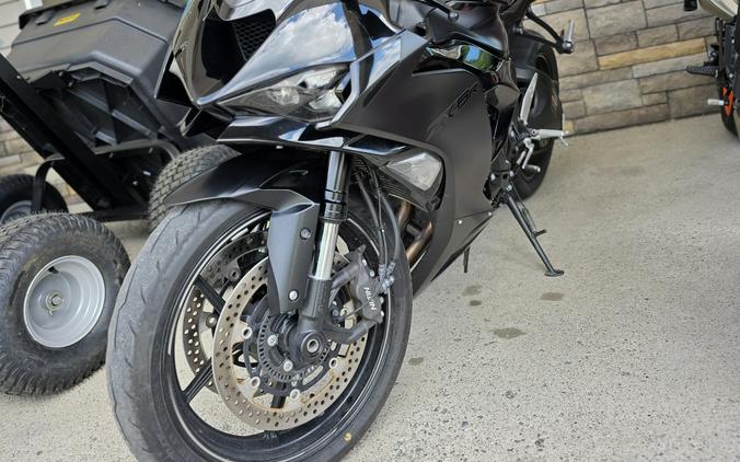 2024 Kawasaki Ninja ZX-6R