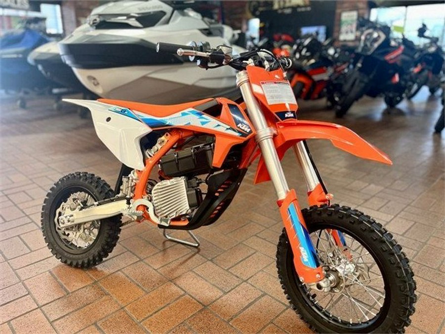 New 2024 KTM SX-E 5