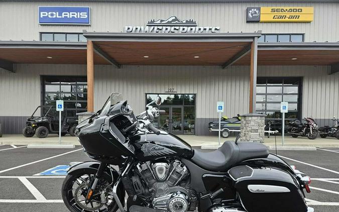 2024 Indian Challenger Limited With Powerband Audio Package B