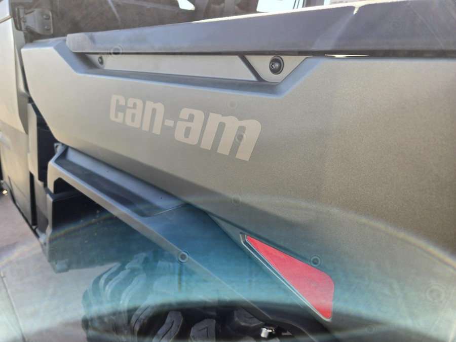 2026 CAN-AM DEFENDER MAX X MR HD11 WITH HALF DOORS