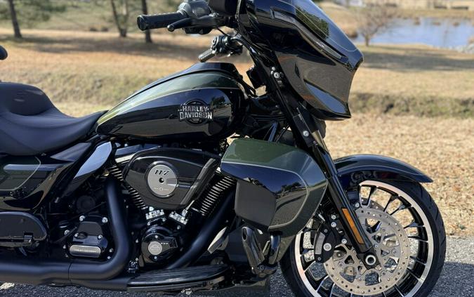 2026 Harley-Davidson® Street Glide Limited FLHXL