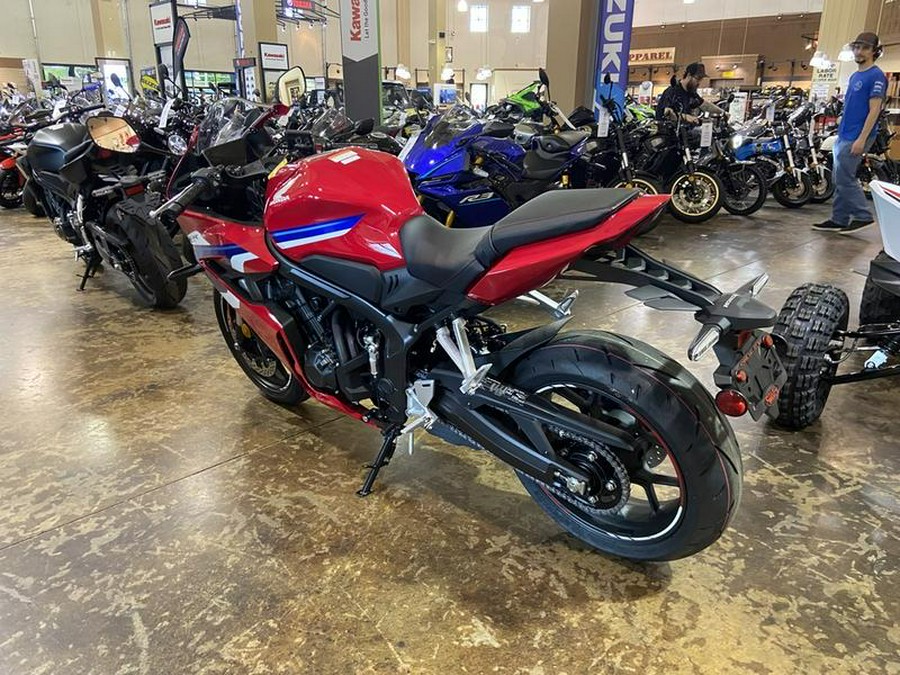 2026 Honda® CBR650R E-Clutch