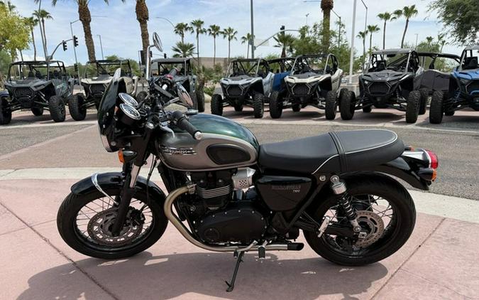 2024 Triumph Bonneville T100 Competition Green/Ironstone (Euro 5A)