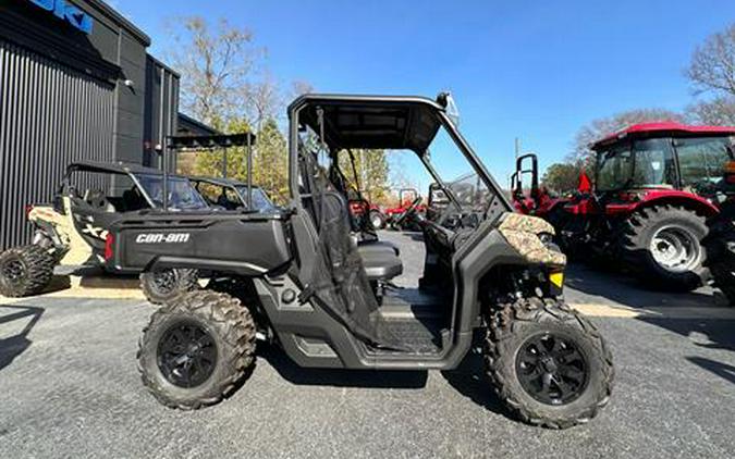 2023 Can-Am Defender DPS HD9