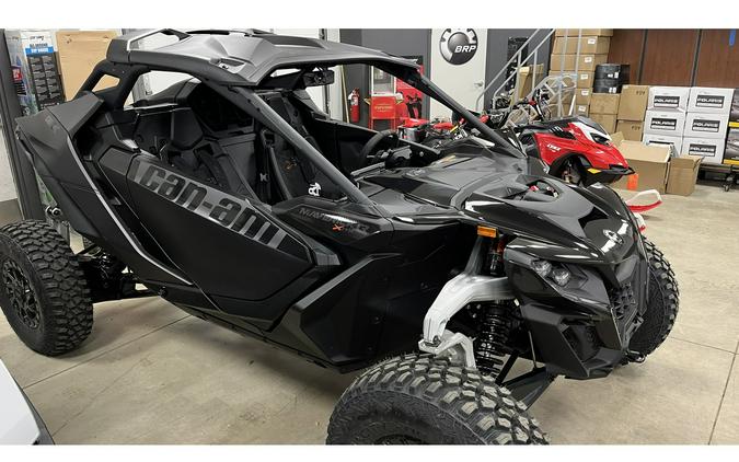 2024 Can-Am MAVERICK R X RS W/SMART-SHOX 999T DCT - TRIPLE BLACK