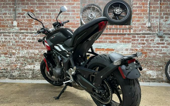 2025 Triumph Trident 660