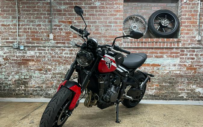 2025 Triumph Trident 660