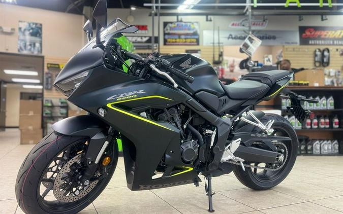 2026 Honda® CBR650R E-Clutch